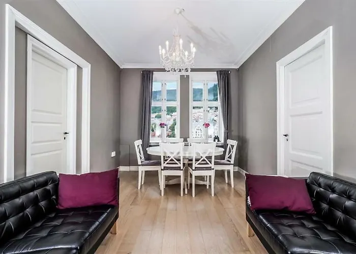 Apartment With Beautiful View To Bryggen